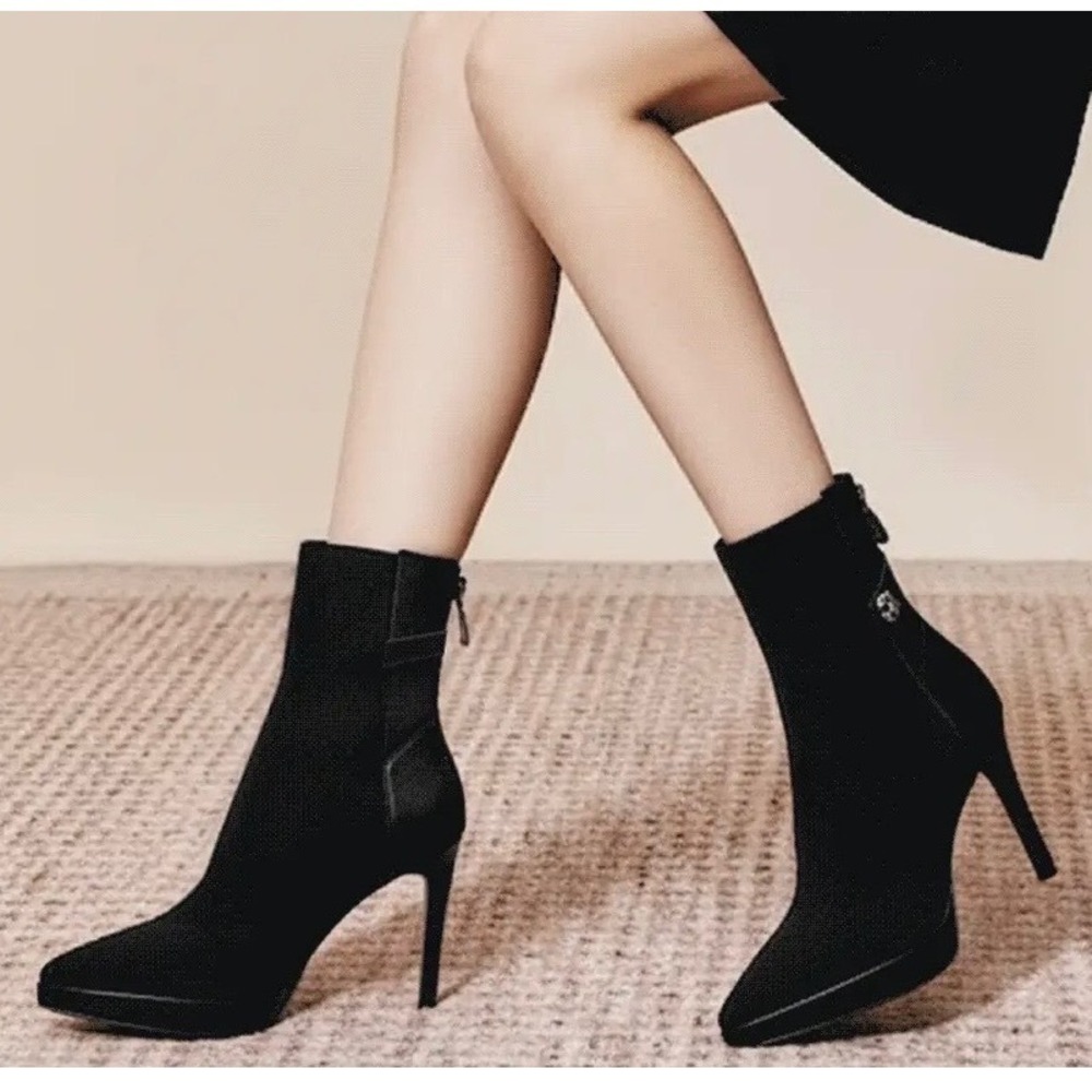 COSY ISLAND SassyMove Black Pointed Toe Stiletto Ankle Boots Size 8.5
